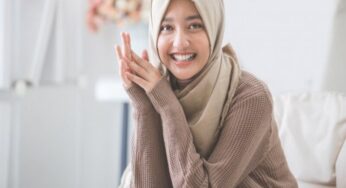 Aurat Wanita dalam Islam dan Hikmah Menutup Aurat