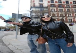 Aurel Hermansyah Pose Menarik Saat Liburan di Madrid