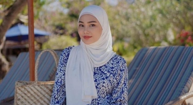 Dara Arafah Gaya Hijab Elegan untuk Berbagai Penampilan