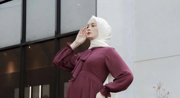 Gamis Syar’i untuk Wanita Pendek & Gaji Muadzin Masjidil Haram