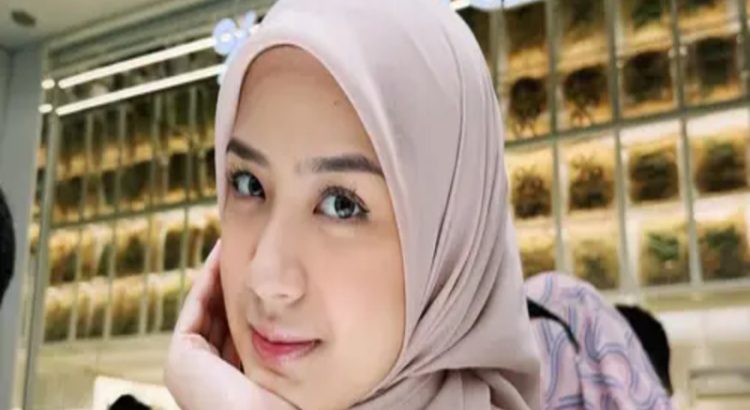 Nashwa Zahira Inspirasi dari Pashmina hingga Hijab Square