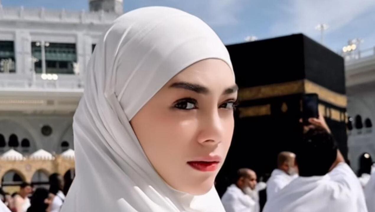 Celine Evangelista Kini Berhijab, Memohon Doa Agar Istiqamah