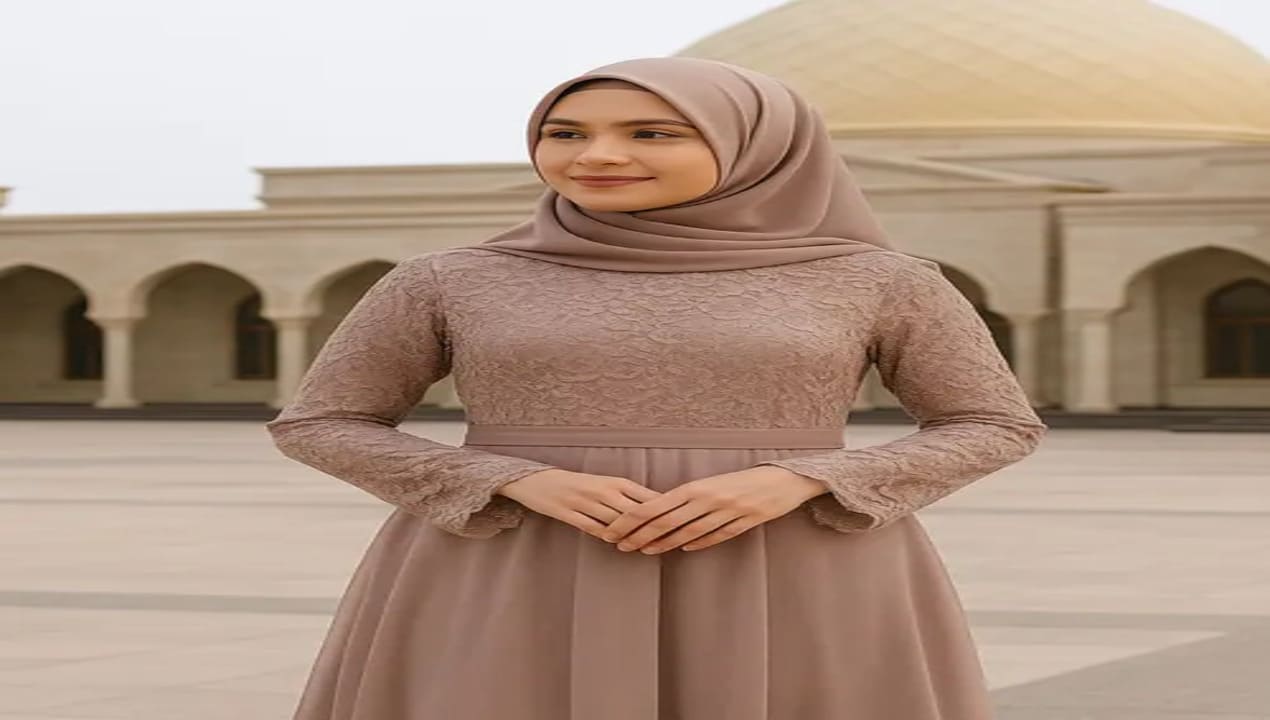 Dress Brokat Syari untuk Momen Tunangan hingga Akad Nikah