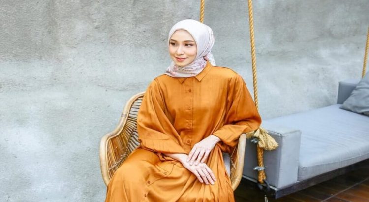 Inspirasi OOTD Hijab Warna Vibrant untuk Gaya Percaya Diri