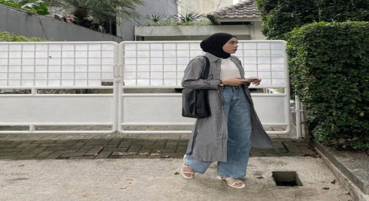 Hijab Kasual ala Selebgram Yang Cocok untuk Aktivitas Harian