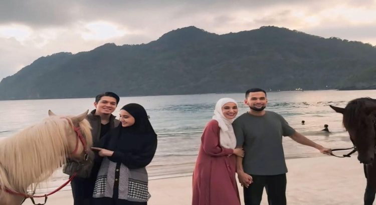 Shireen Sungkar Tampil Elegan Saat Pulang Kampung ke Aceh
