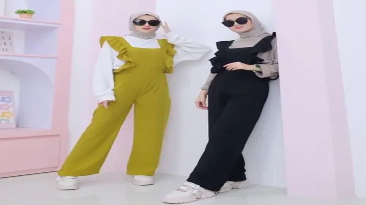 Gaya Sederhana dengan Hijab dan Jumpsuit, Modis, Stylish, Feminin
