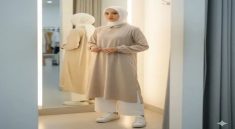 Memadukan Tunik Modern Dengan Hijab Untuk Gaya Islami