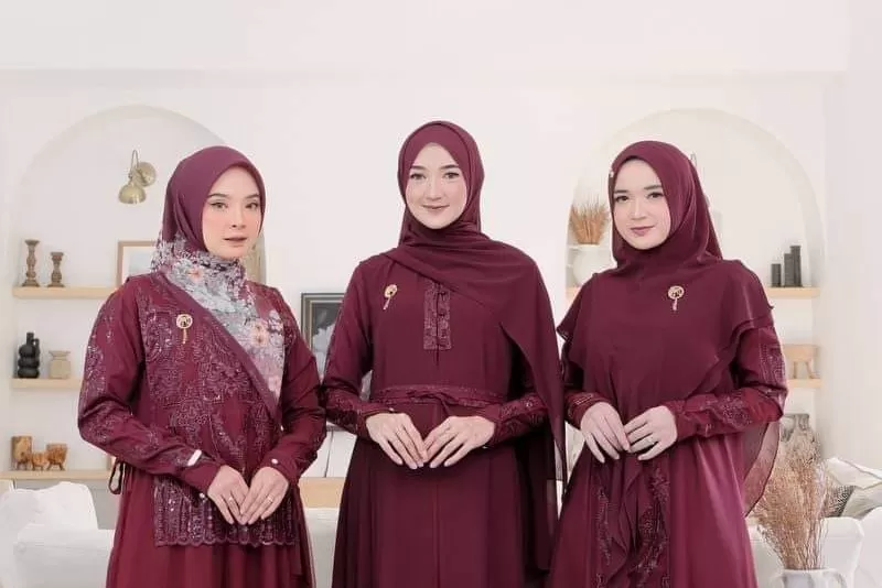 Warna Gamis yang Diprediksi Jadi Tren Lebaran 2025