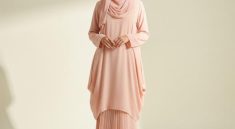 Inspirasi Gamis Warna Soft untuk Acara Semi-Formal