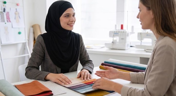 Dinamika Pasar: Evolusi Desain Gamis yang Mendominasi 2024