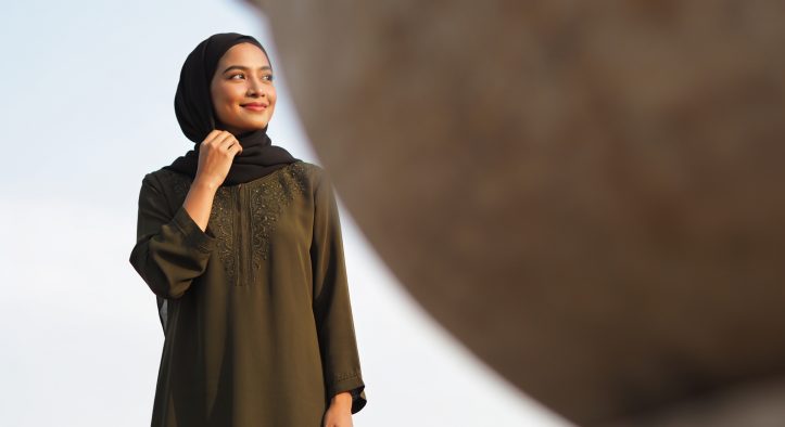 Di Balik Lonjakan Permintaan Tren Gamis Elegan Modern di Pasar Domestik